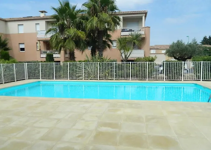 Appartement moderne en résidence avec piscine