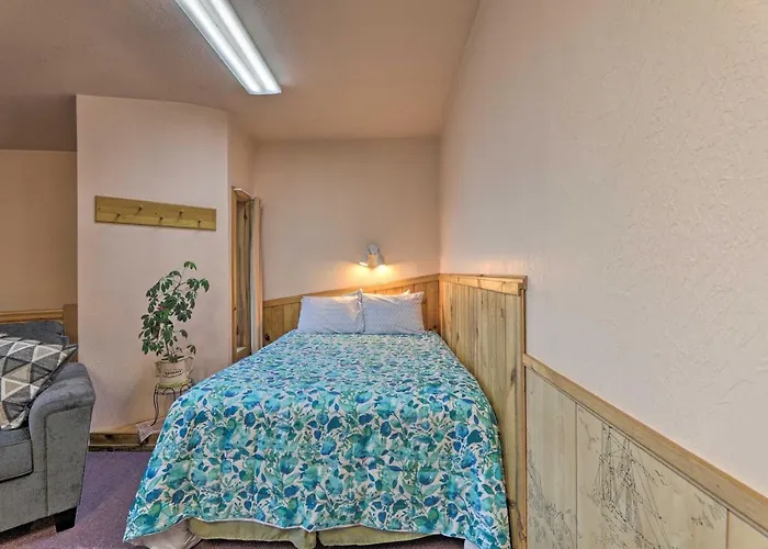 Sanderling Sea Cottages, Unit 2: Walk To Coast!