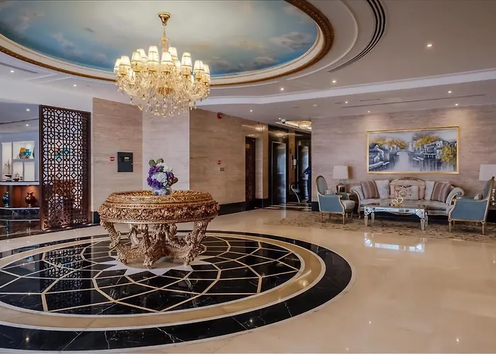 Hotels with pool Crystal Plaza Al Majaz