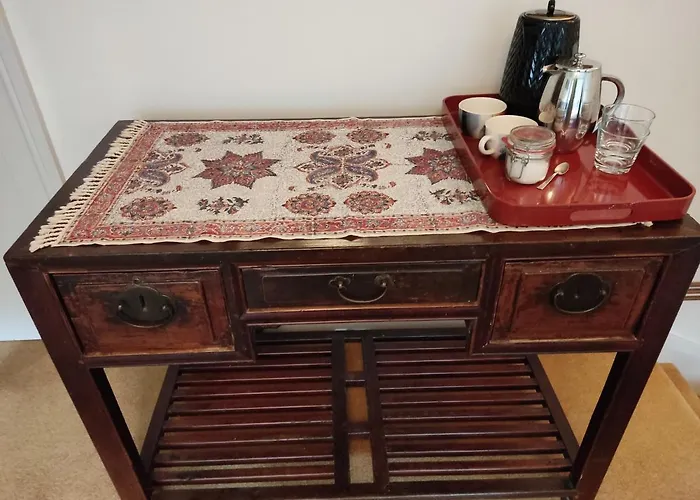 Beautiful Quiet Room In The Heart Of Holmfirth