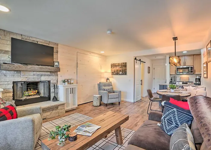 'Nature Retreat' At Seventh Mountain Resort!