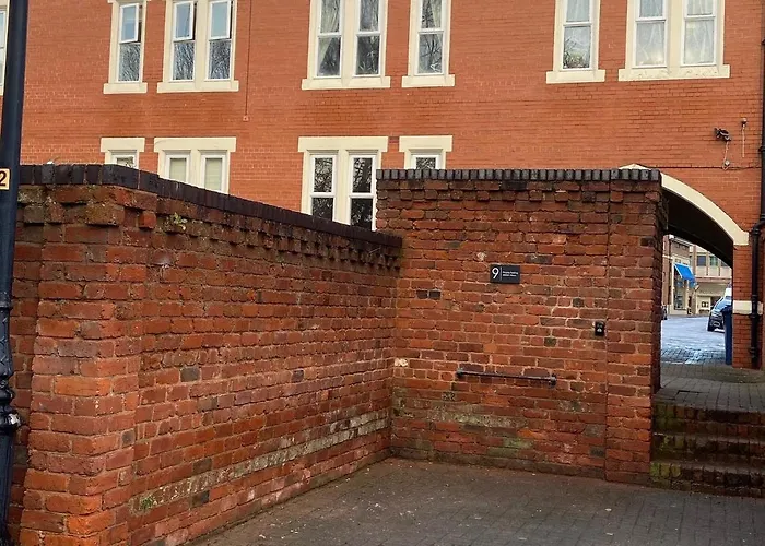 The Penthouses, 9 Albion Mews
