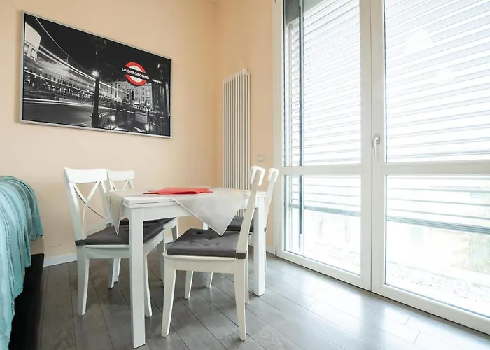 Hotel vicino al College: Appartamenti Maggiore Parma