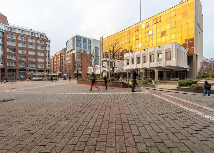 Grand T2 à 8mn de Lille et Stadium Terrasse et parking privé