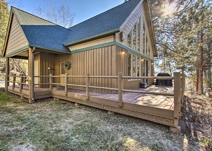 Klamath Falls Cabin Retreat W/ Deck & Grill!
