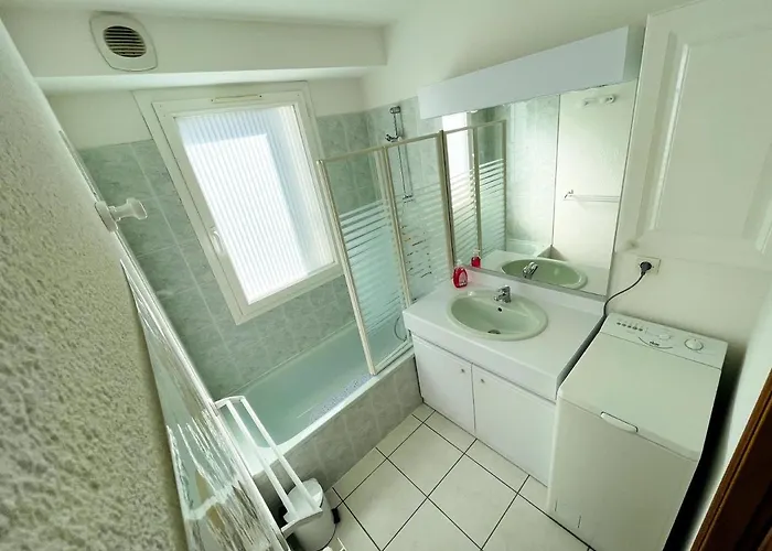Appartement lumineux proche plage et parking