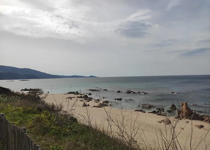 VillaRadriimas 2 ha de confort et de tranquillité avec vue sur la mer