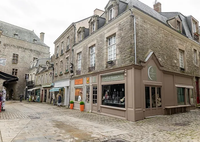 Au cœur des Remparts de Guérande: logement pour 4