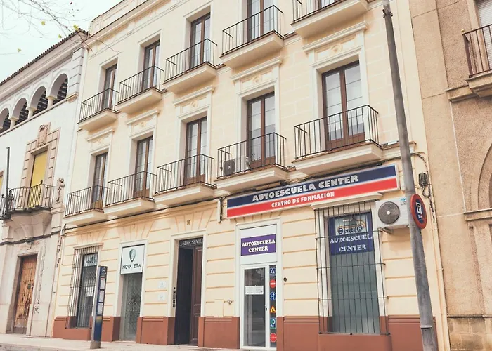 Apartamentos Puerta Sevilla