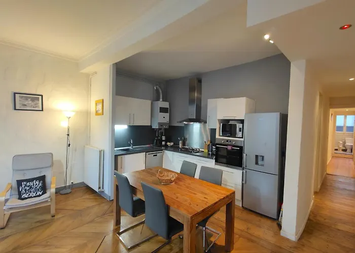 Appartement centre-ville pour séjour et cure