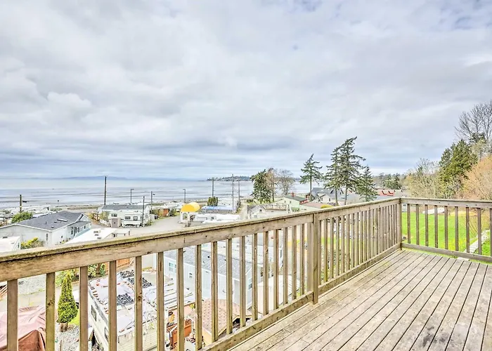 Hilltop Hideout W/ Sweeping Birch Bay Views