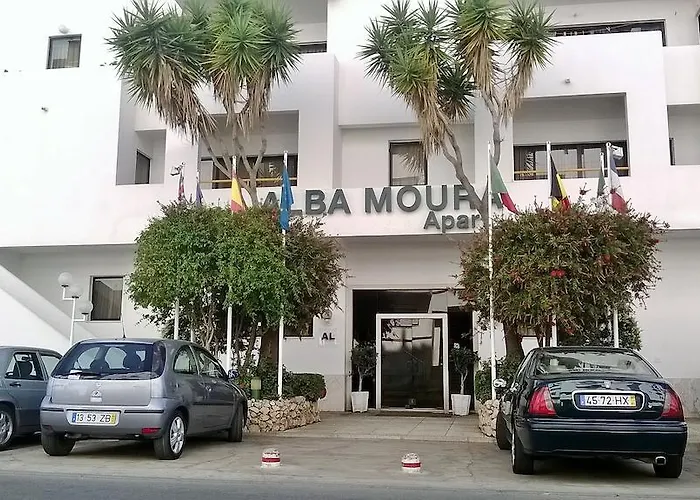 Alba Moura Apartamentos
