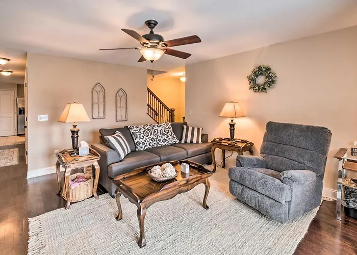 Bristol Escape W/ Patio, 2 Mi To Downtown!
