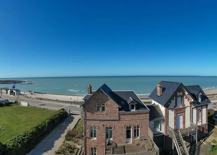 LES TAMARIS, Villa face à la mer, emplacement privilégié