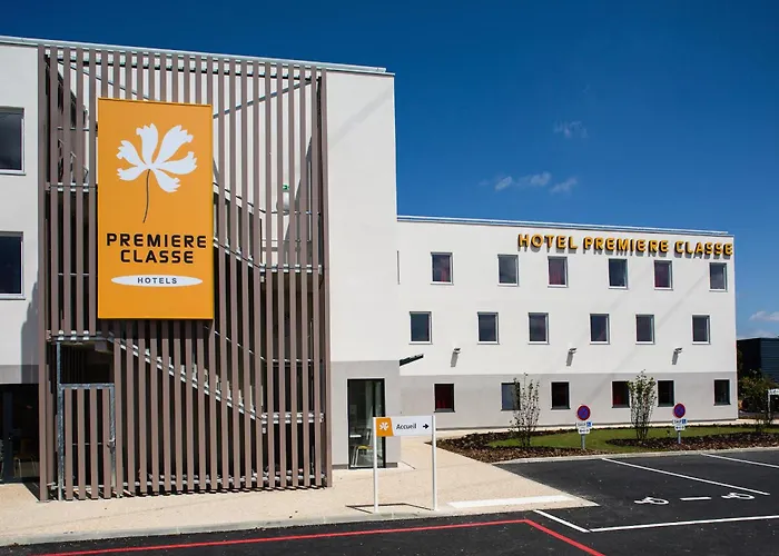 Première Classe Chartres Sud - Barjouville