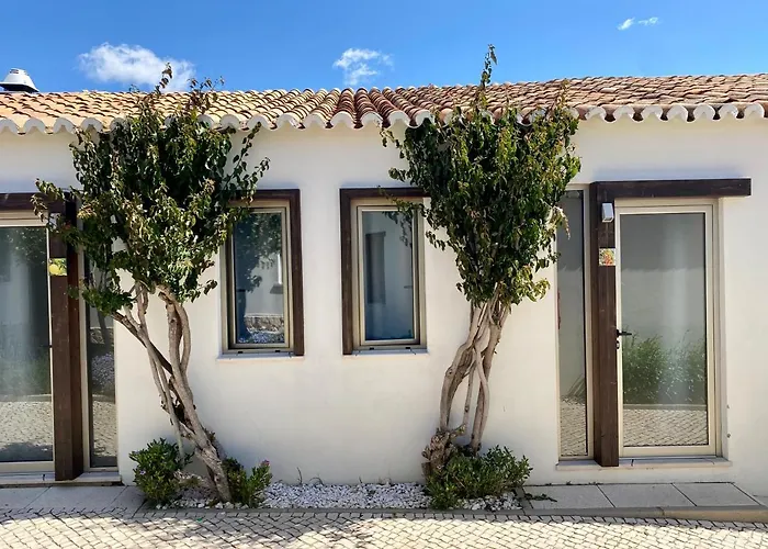 Hotel barato: Lost & Found - Guesthouse & Suites