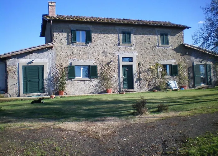 La villa: Casolare di campagna