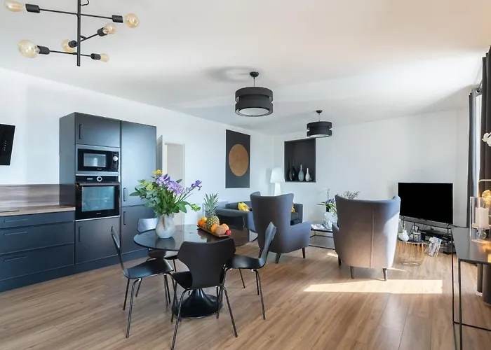 Apartment Raffinement- Confort Et Vue Mer By Interhome