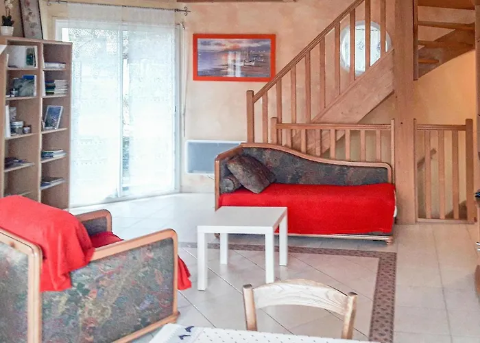 Maison De 2 Chambres Agréable À Villefort