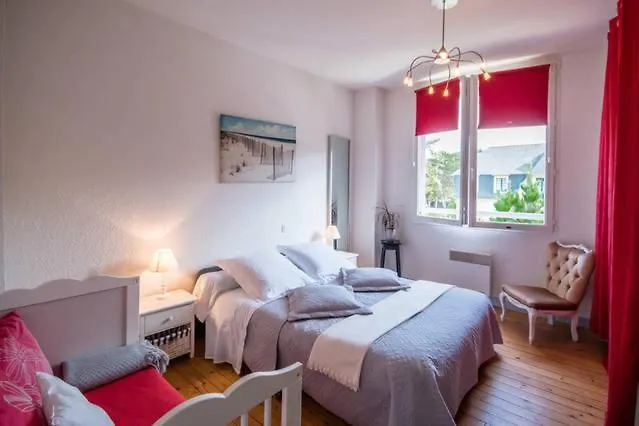 Sables d'or Bel Appartement 300 m de la plage