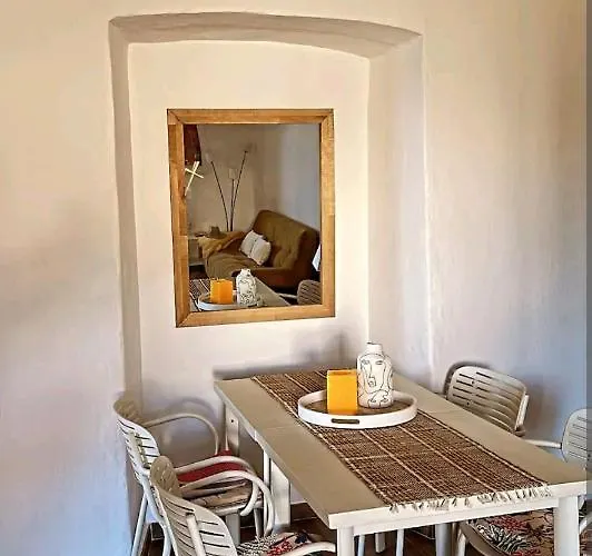 Appartement Vue mer en plein centre de Cargese