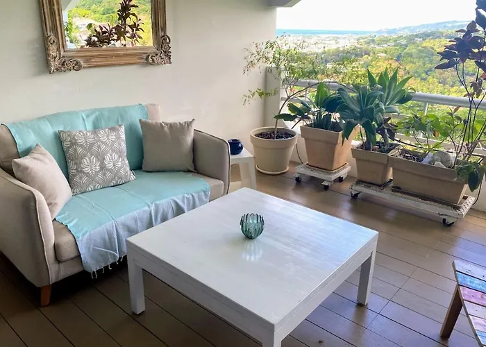 Sea View Studio - West Papeete