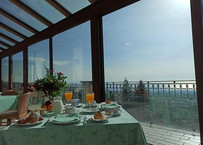 Hotel Primavera Dell'Etna