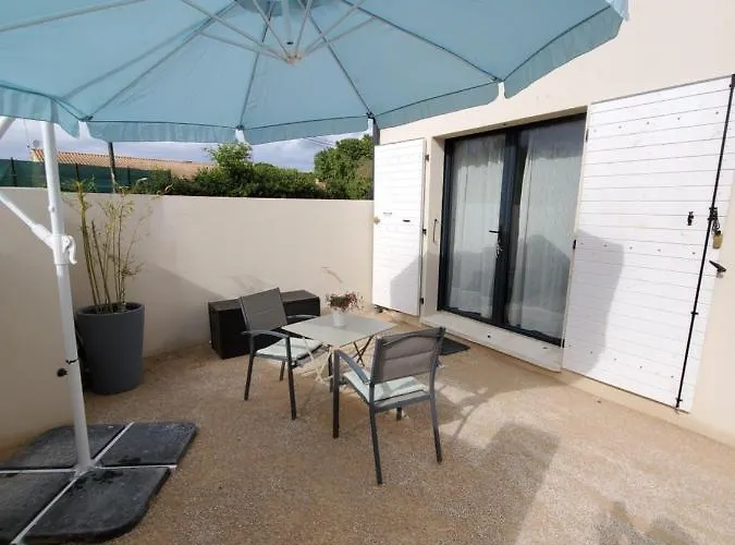 Charmant studio moderne avec extérieur Dormir en provence