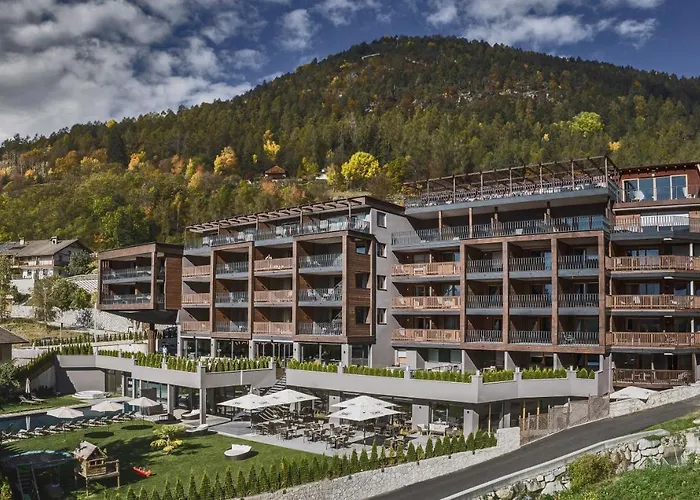  Molaris Lodge