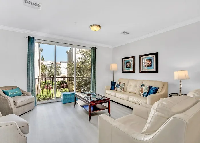 Newly Renovated Townhome, Near Universal & I-Drive