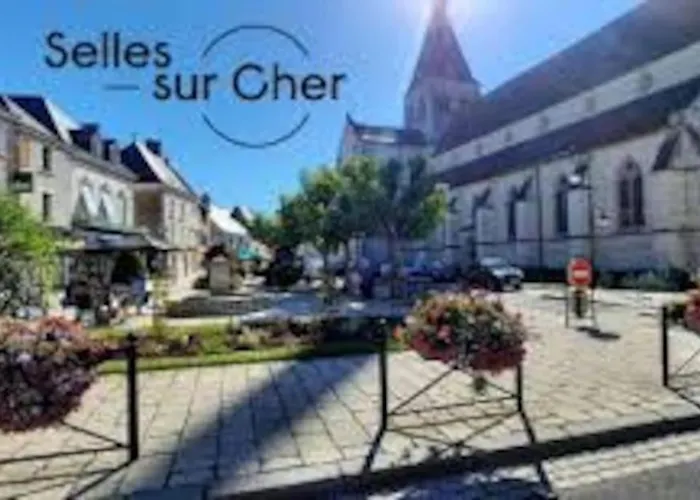 Maison de ville proche beauval avec parking