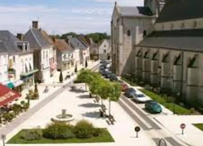 Maison de ville proche beauval avec parking