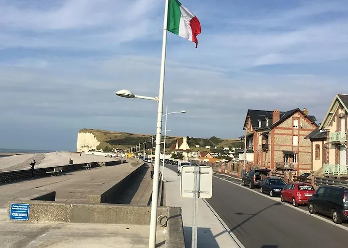 Les Mouettes, à moins de 50 Métres de la plage