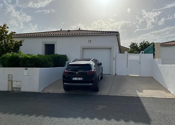 Studio RIQUET indépendant attenant à Villa