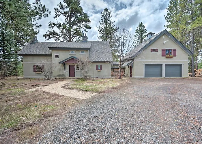 Private Mccall Apartment W/ Mountain View!
