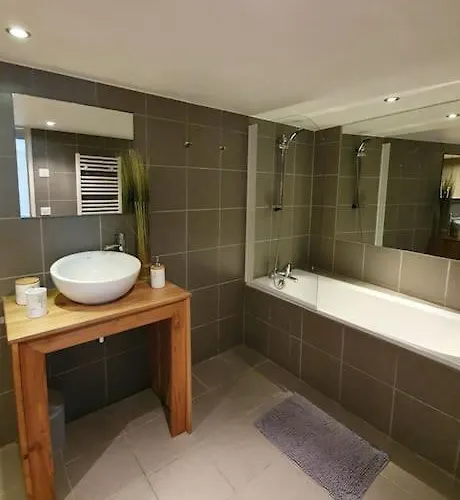 Appartement Gentiane de 85m2 avec sauna à 10 min des pistes