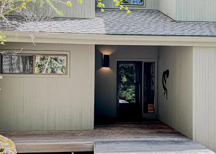 Golf Course Home 148