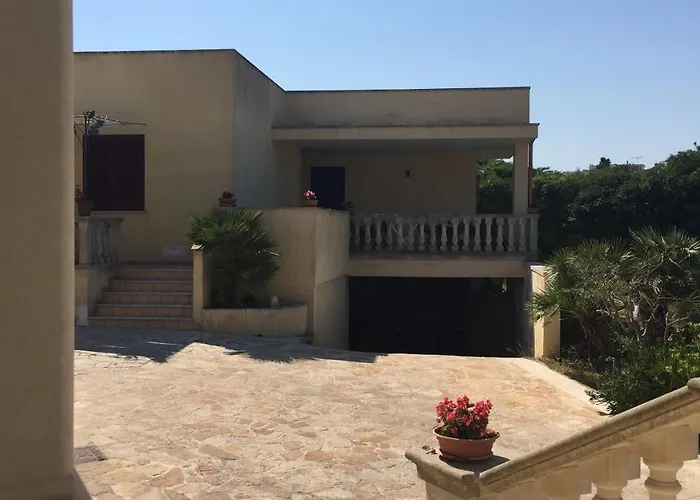Appartamenti Affittacamere Villa Striari