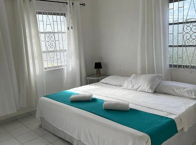 Home2Home Guesthouse