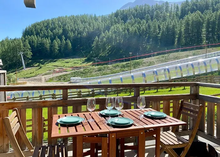 Appartement 2 chambres vue pistes, parking privatif