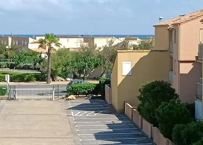 St Pierre La Mer,Appartement T2 en residence calme