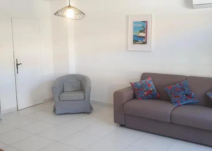 Studio avec parking privé