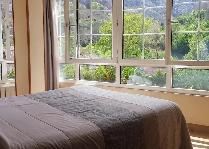 Hotel familiar: Hotel Naranjo De Bulnes