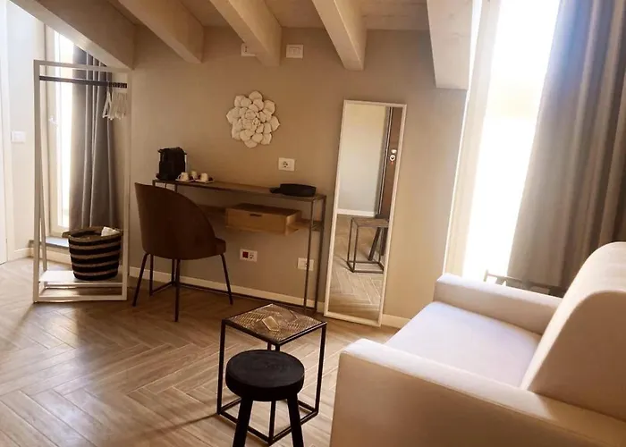Gatto Bianco Rooms 42