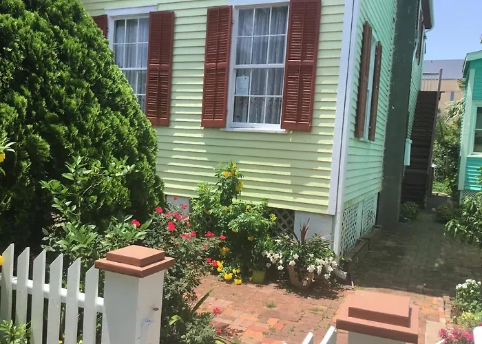 Studio Apartment At Historical House