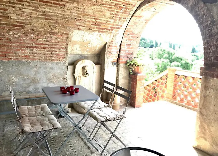 Studio de charme avec grande terrasse vue mer