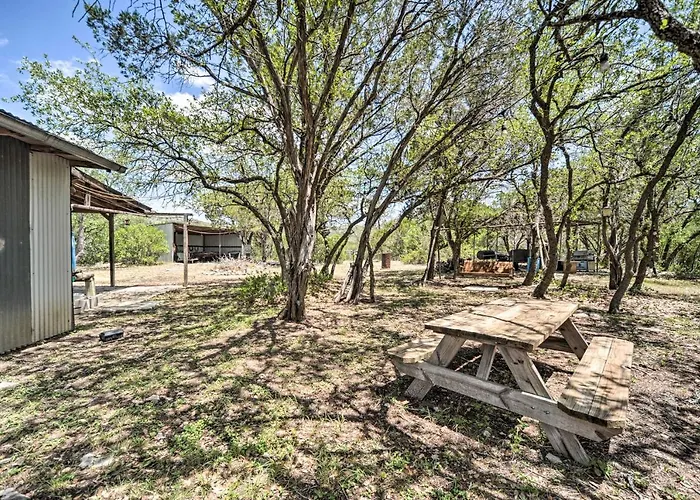2 Rustic Cabins W/ Porches On Remote Ranch!