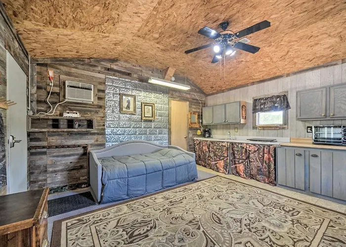 2 Rustic Cabins W/ Porches On Remote Ranch!
