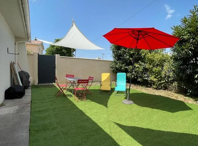 La CAPEYRONNAISE - MAISON COSY - JARDIN