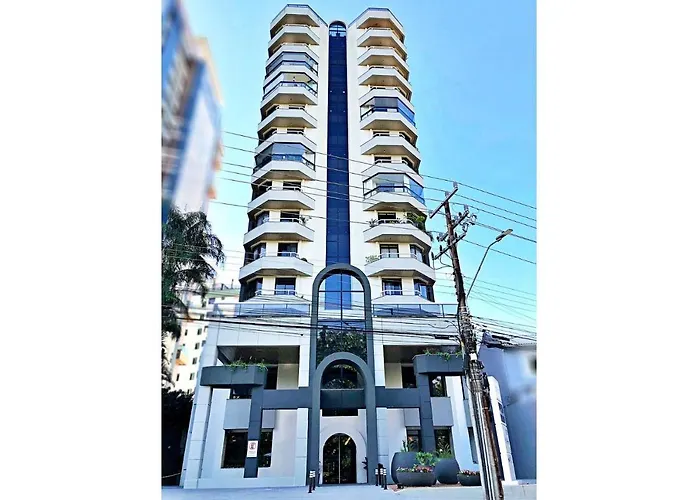 Central Park Flat Residence - Home Time